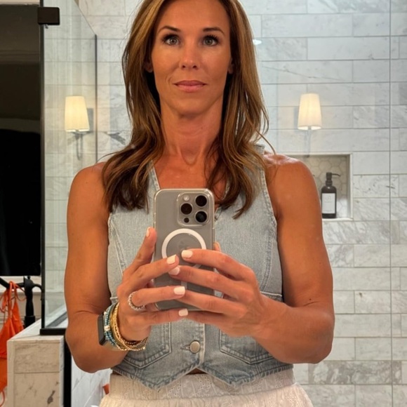 Clip in Hair Extensions 6PCS 20 Inch Honey Blonde Mixed Light Brown Synthetic - Picture 2 of 4